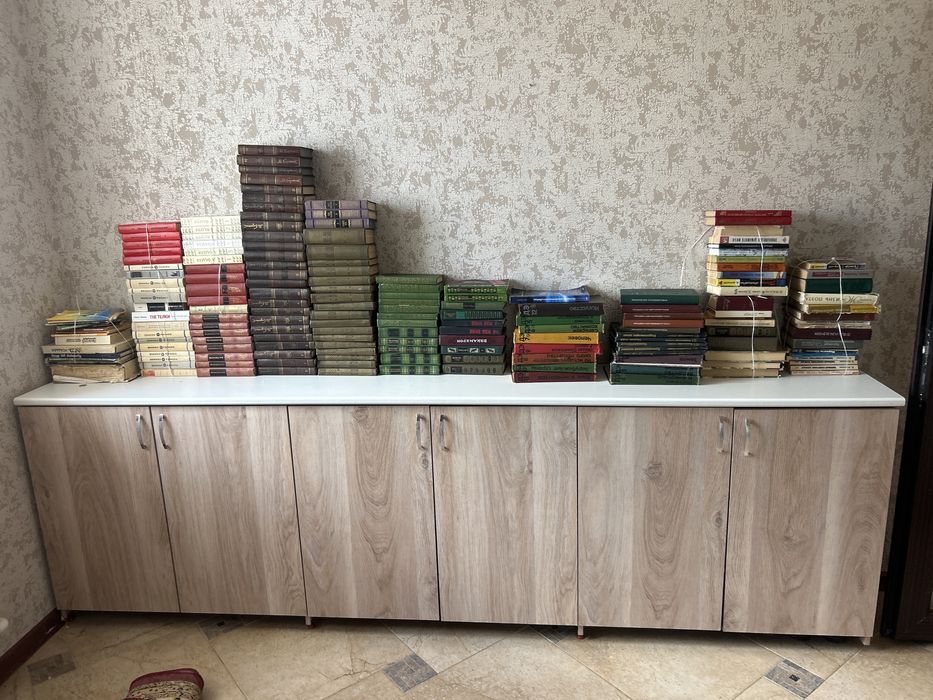 Продам книги ДЕШЕВО