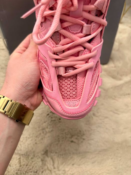 Balenciaga Track Roz