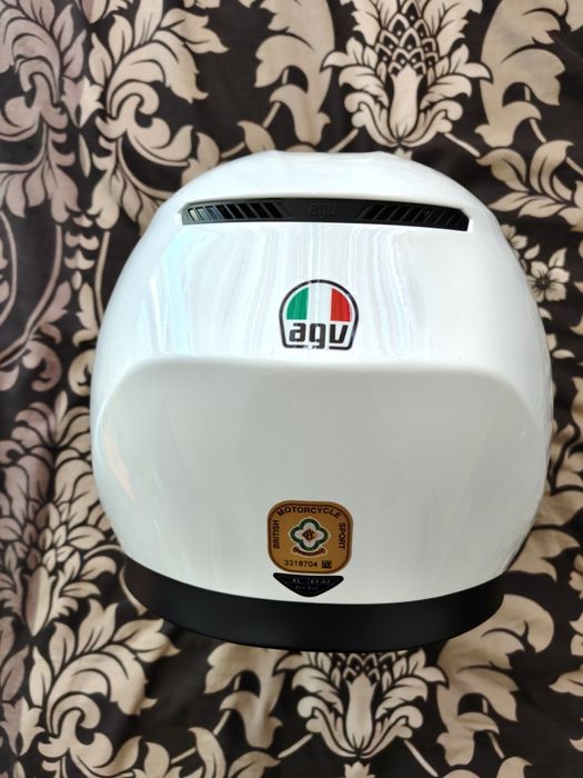 Каска за мотор AGV K3 Solid Seta White
