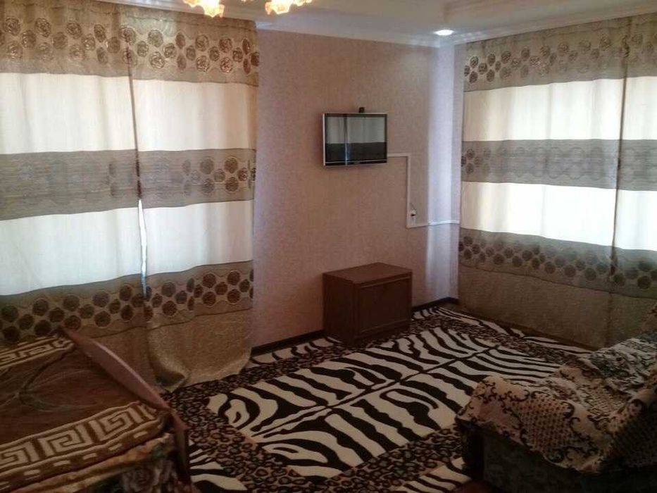 Квартира посуточно в центре Кентау напротив рынок Береке Дом Валенитин