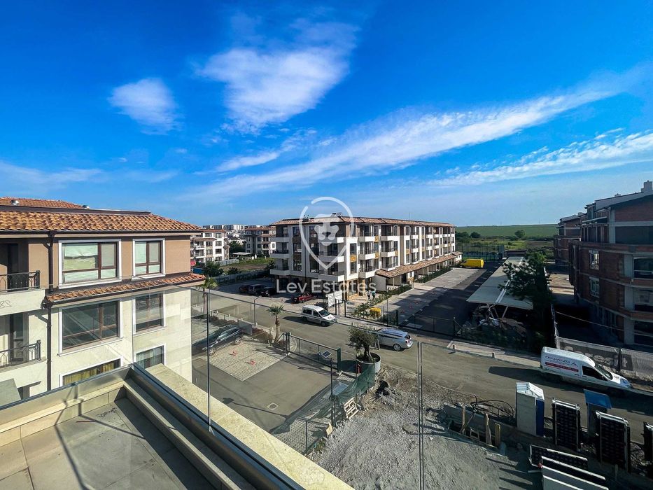 Продава се Тристаен апартамент в Бургас, Сарафово - 152 кв.м за 1507 €/кв.м - Снимка #13