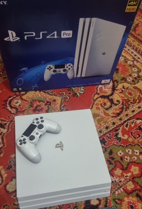PlayStation 4 pro 1 tb  4k yangi karobka dakument
