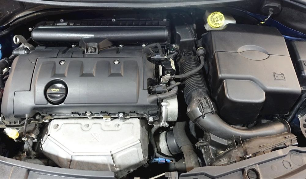 На части!!! Двигател 1.6 VTI 120 hp ВТИ Peugeot Citroen Mini Cooper