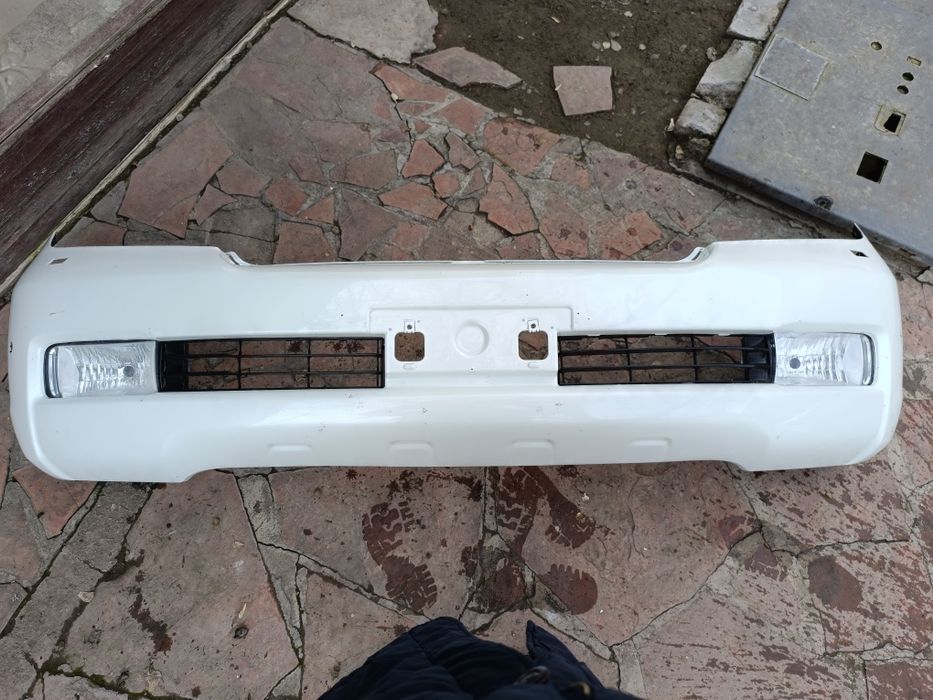 Передний бампер Ланд крузер 200