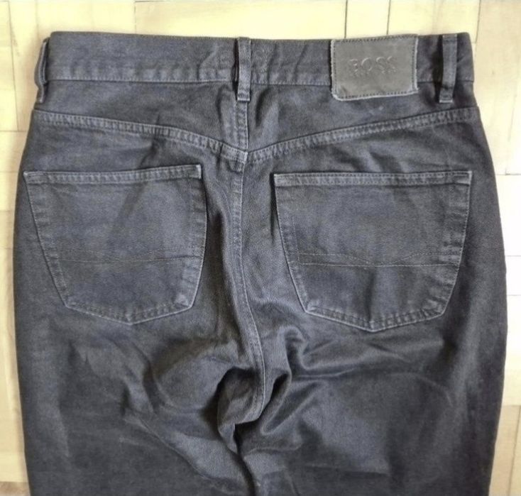 Blugi Hugo Boss, Bărbați, Model Montana, W32 L34, Made in Italy