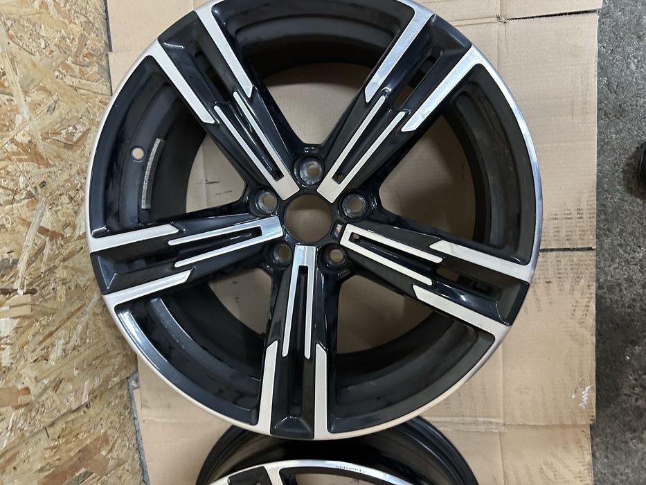 Jante 18 bmw G20 G21 style M 848 fata / spate