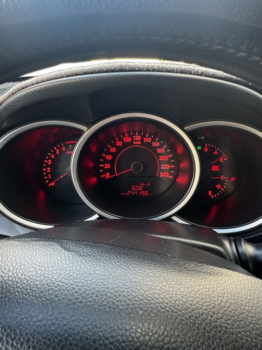 Киа Соренто 2010