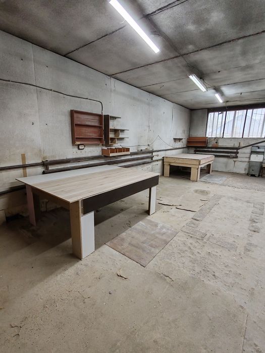 Сдам помещение в мебельном цеху.
