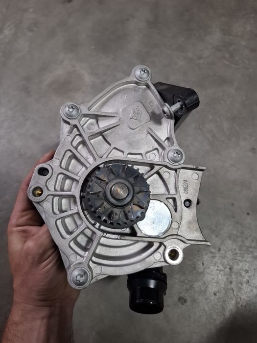 Pompa apa INA 2.0 TSI CPLA CHHA DKZA Audi VW Seat Skoda