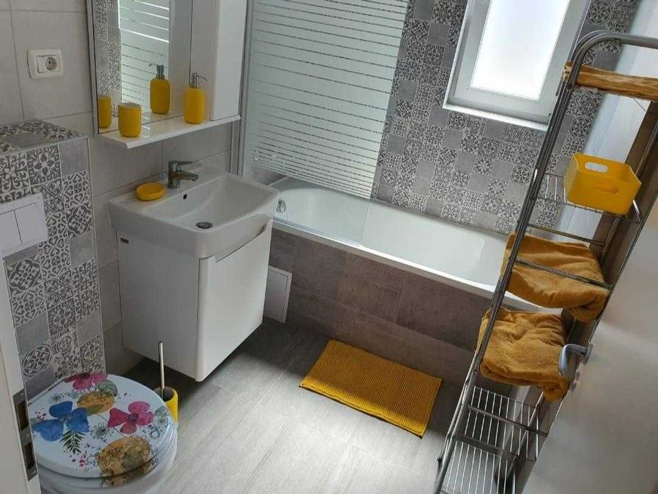 Inchiriez apartament Giroc