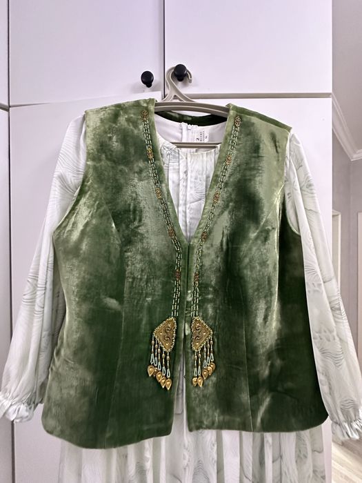 Платия с жакетом/Көйлек жакетімен