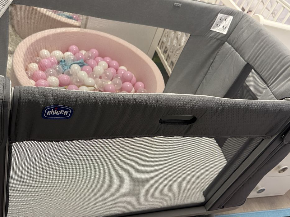 Patut Chicco next to me forever