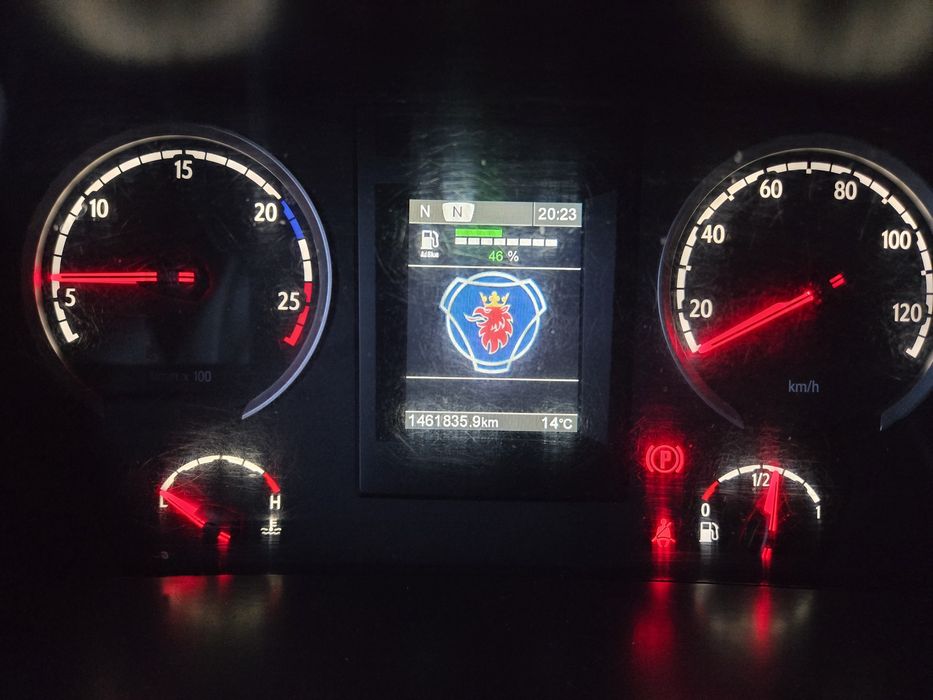 Scania R410 euro 6 an  2015 si R450 euro 6 an 2017