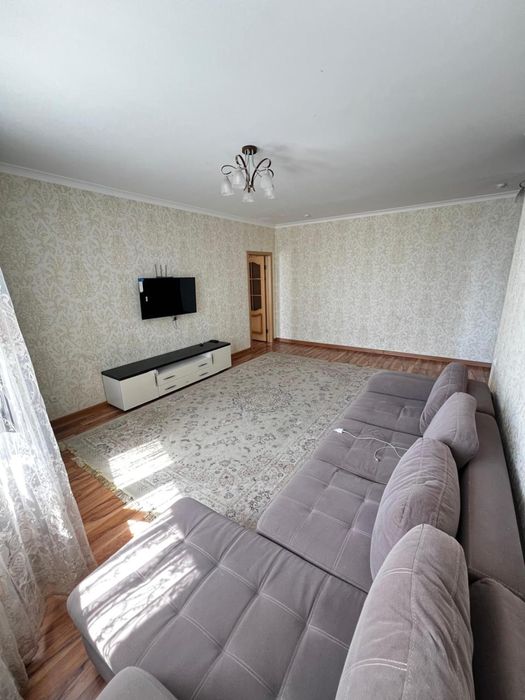Тумба продам отличная