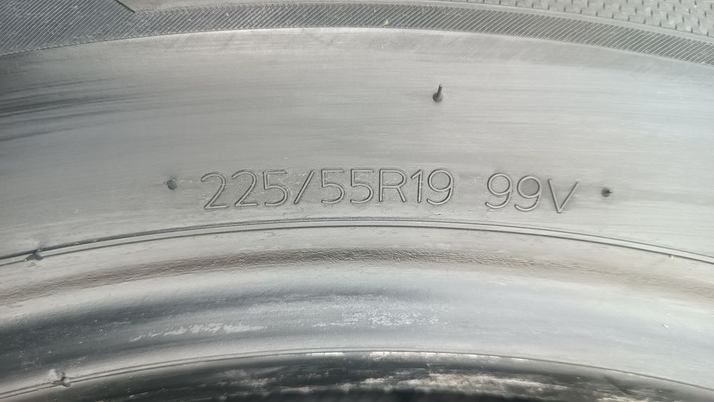 225/55/19 Hankook Дот 2723