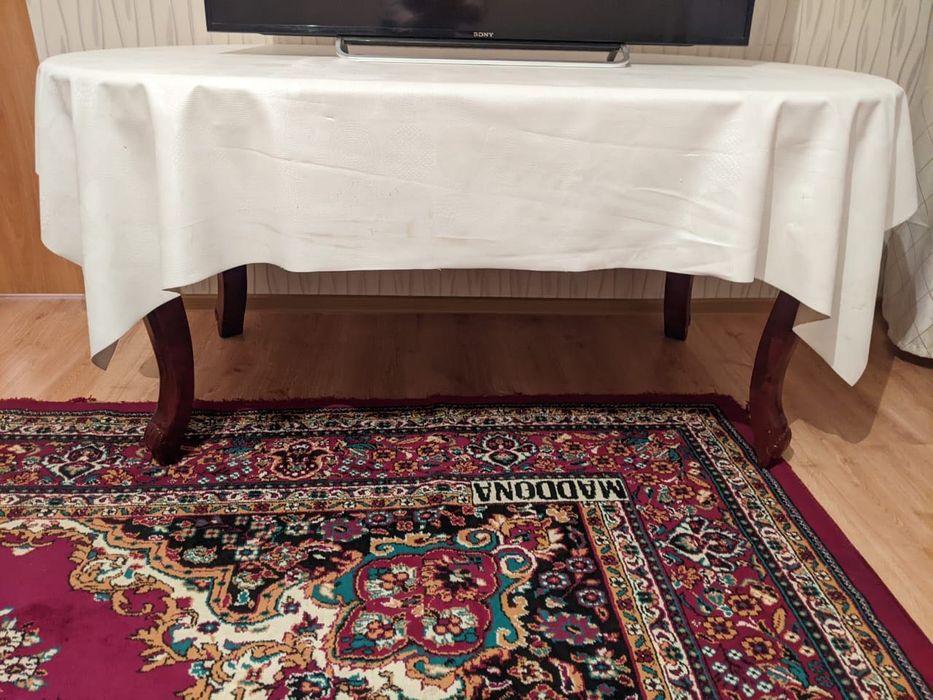 Продам стол со стульями