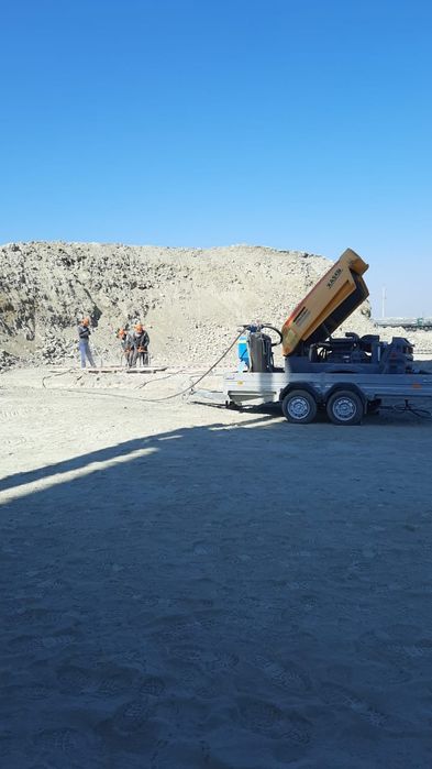 Компрессор в аренду с отбойными молотками