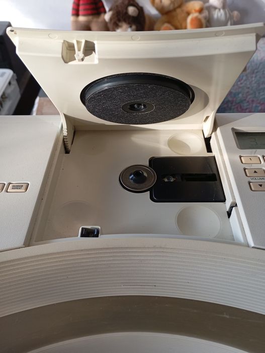 Vând Bose Acustic wave music system