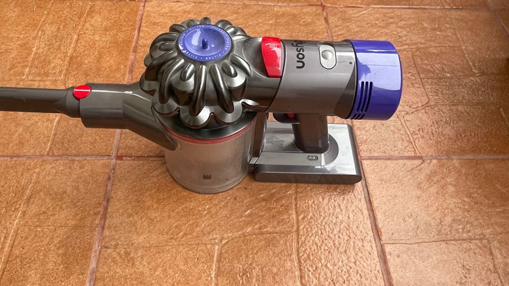 Aspirator Dyson.