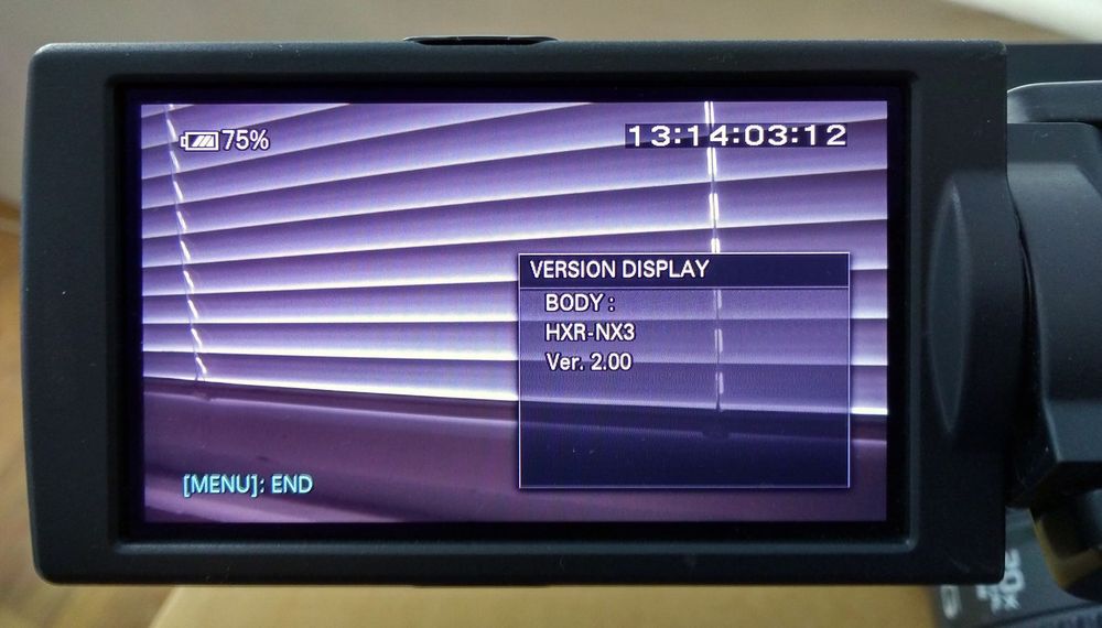 Видеокамера Sony HXR-NX3