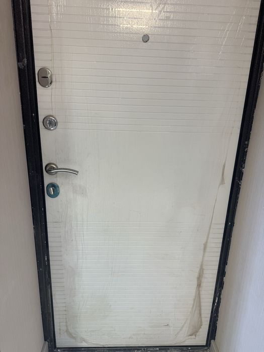 железные дверь входная металлической дверь