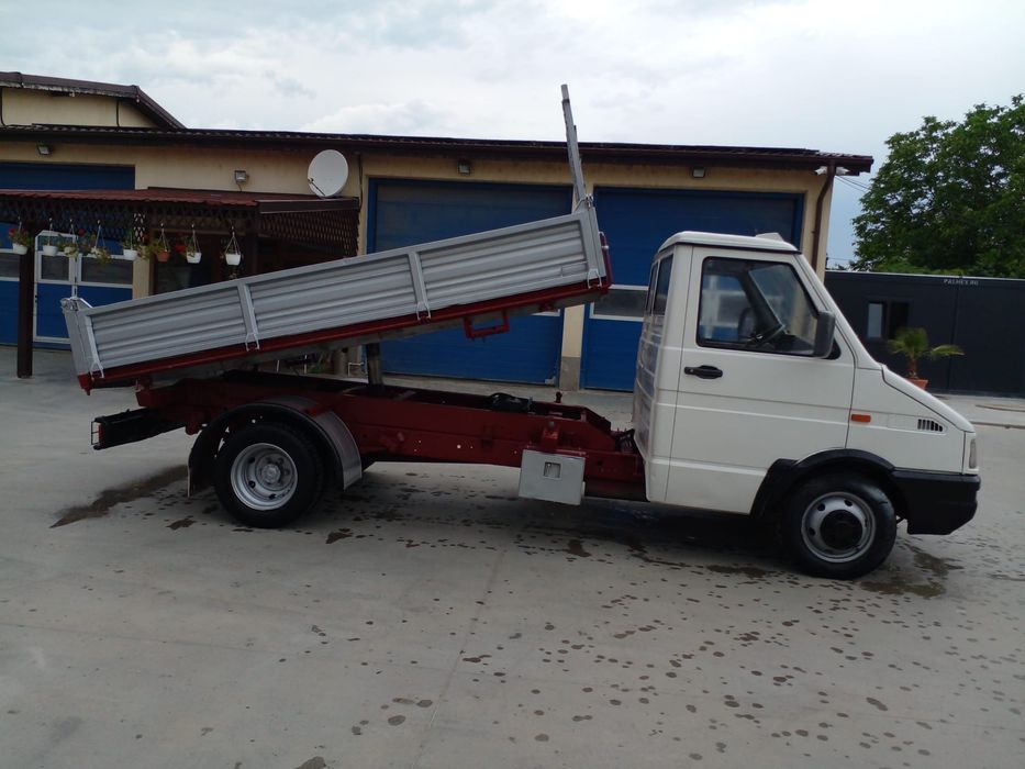 Iveco basculabil
