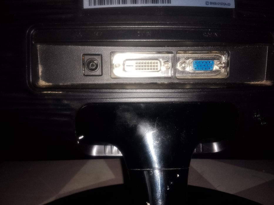 Монитор Samsung 22 дюйма