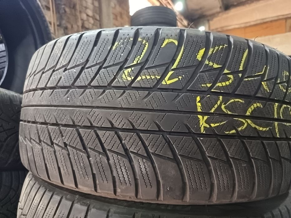 Anvelope MS iarna 225 40 18 Bridgestone runflat 2019 5.5mm