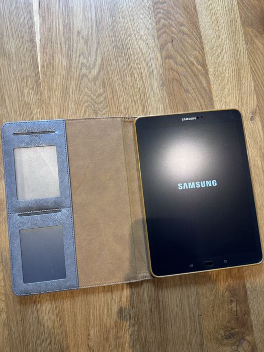 Таблет Samsung Galaxy Tab s3