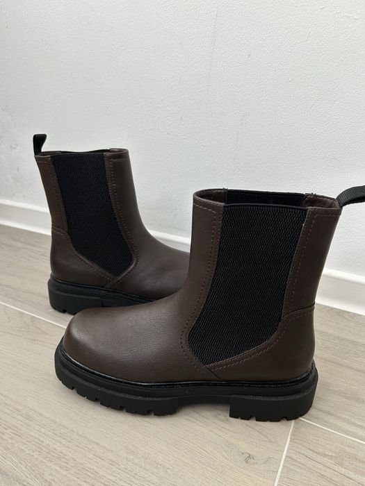 Sandale Pantofi Botine marimea 40