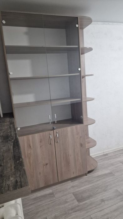 Продам шкафы срочно, торг при осмотре
