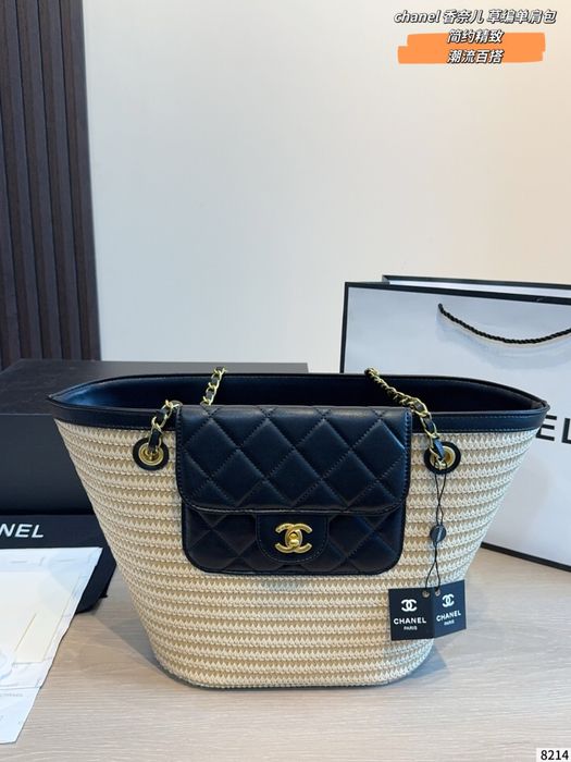 Geanta Chanel rafie pe comanda