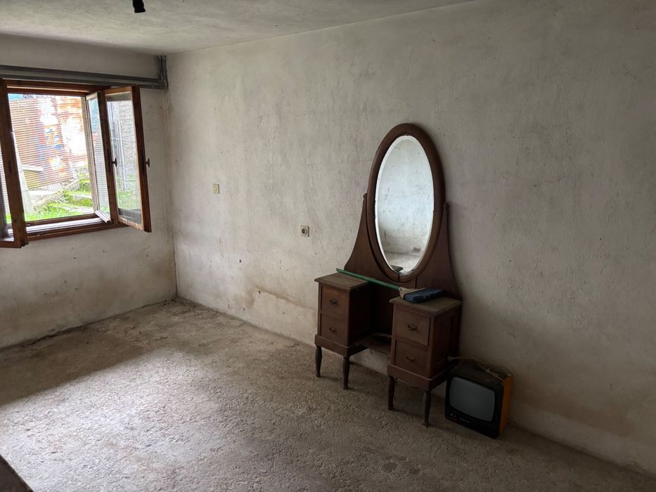 Продава се Двустаен апартамент в Троян - 64 кв.м за 518 €/кв.м - Снимка #1