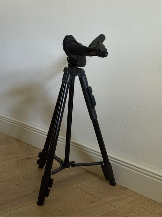 Trepied pentru camera foto si pentru telefon
