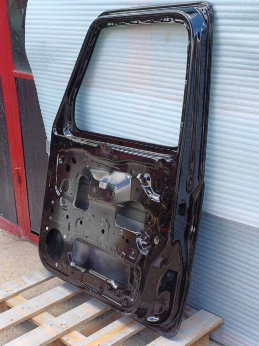 врата предна дясна Mercedes G klass W463 модел 2018-2025 г. #1007V