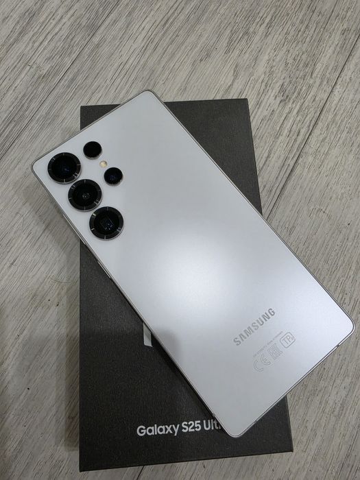 Samsung S25 Ultra