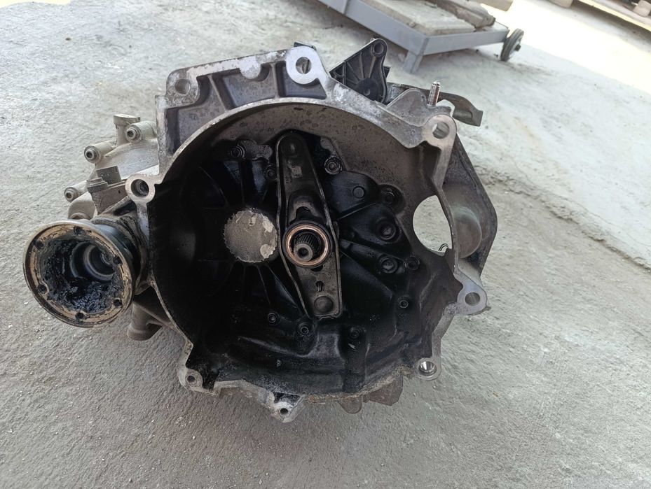 Скоростна кутия за VW Поло, Ибиза, Фабия 1.2I  - JHN