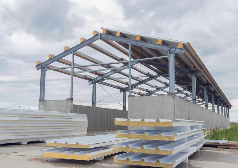 Монтаж сендвич-панелей и металлоконструкций