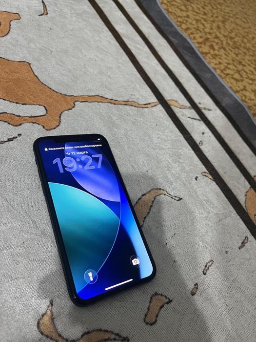 Продам айфон 11 про