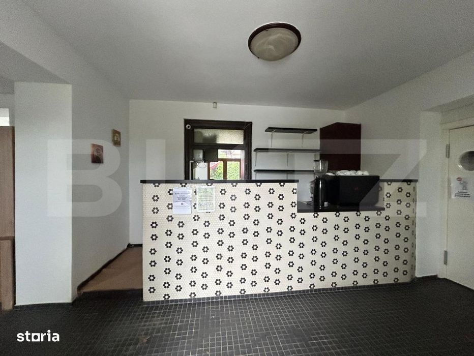 Spatiu Comercial de Inchiriat / Salva - cu terasa si curte interioara