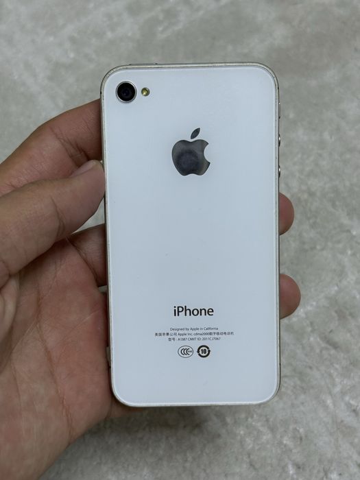 Iphone 4s 16Gb рабочий