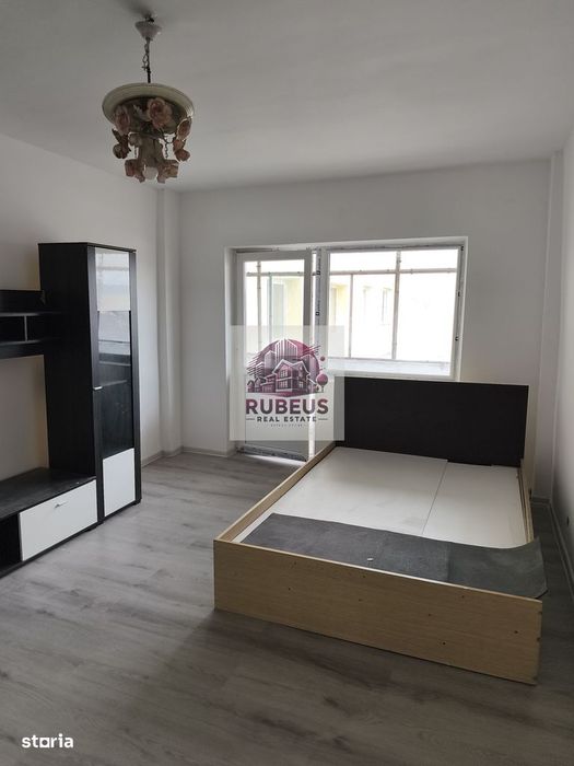 Apartament 4 camere, 77 mp, 2 balcoane, etaj 3 – Topolniței