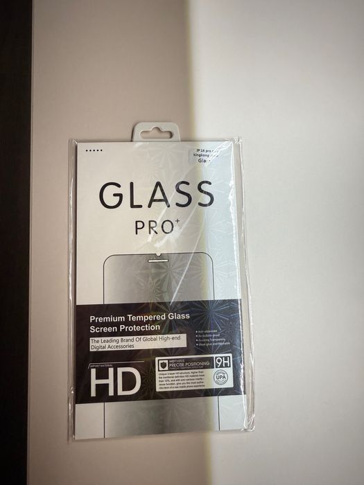 Vând folie iPhone 16Pro Max