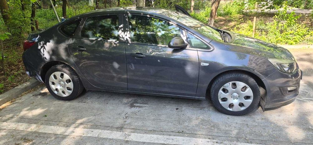OPEL Astra 2014 — imagine 3