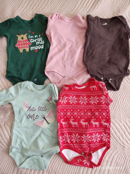 Бодита с дълъг ръкав 6-9м. 1бр-1,50лв.