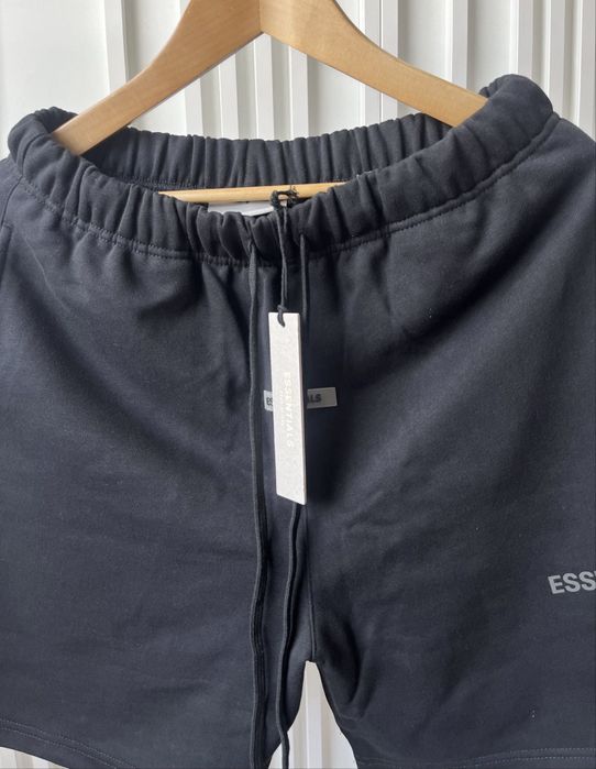 *OFERTA* Pantaloni Scurti Essentials