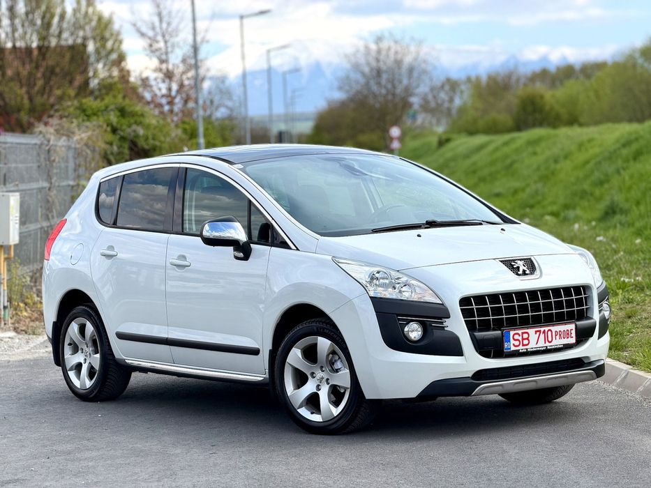 Peugeot 3008 Automatic / Panoramic / HUD / Carlig
