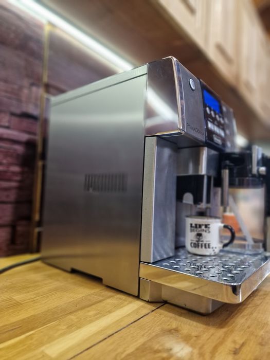 Кафе машина Delonghi PrimaDonna
