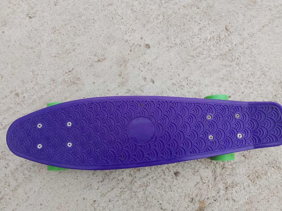 Skateboard,trotinete,