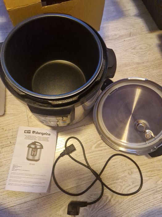 Oală sub presiune Orbegozo HPE 6075, pentru gătire rapidă și usoara